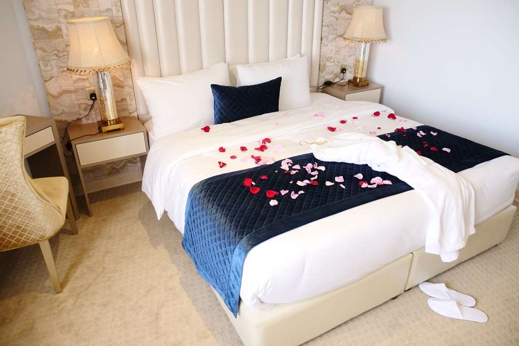Lumiere Des Etoile Hotell Kuwait City Rum bild