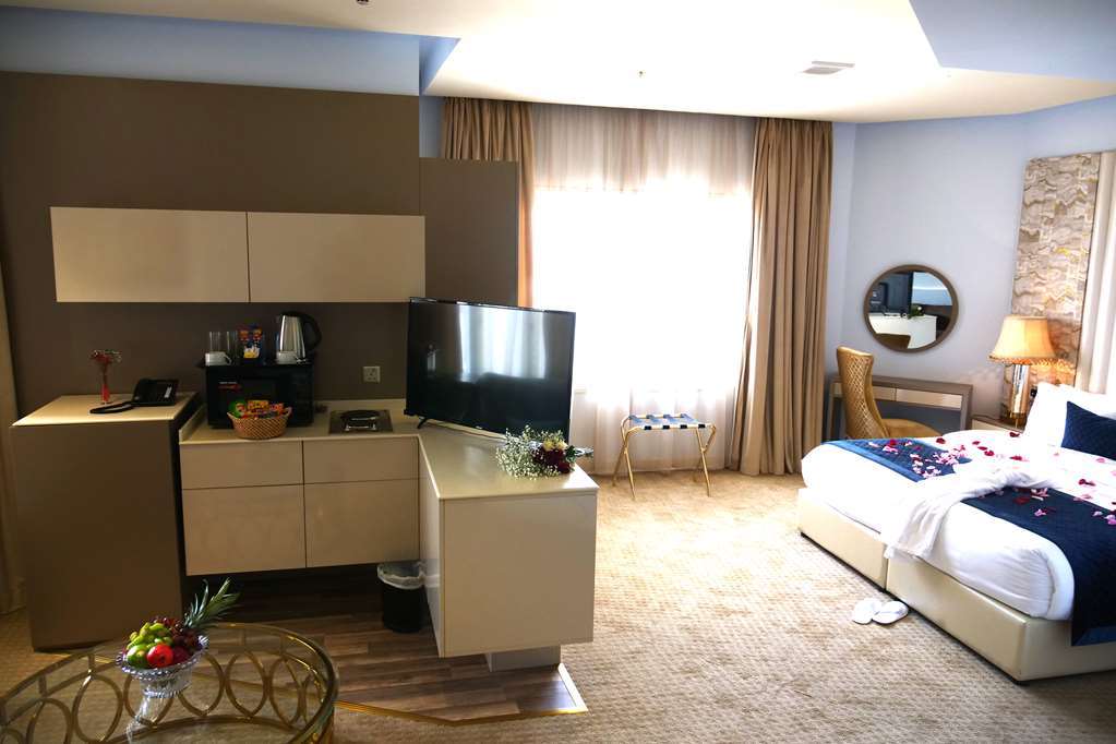 Lumiere Des Etoile Hotell Kuwait City Rum bild